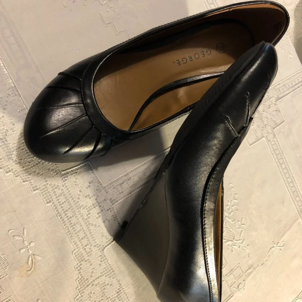 Women's Shoes-George #3303 - Picture 2 of 7